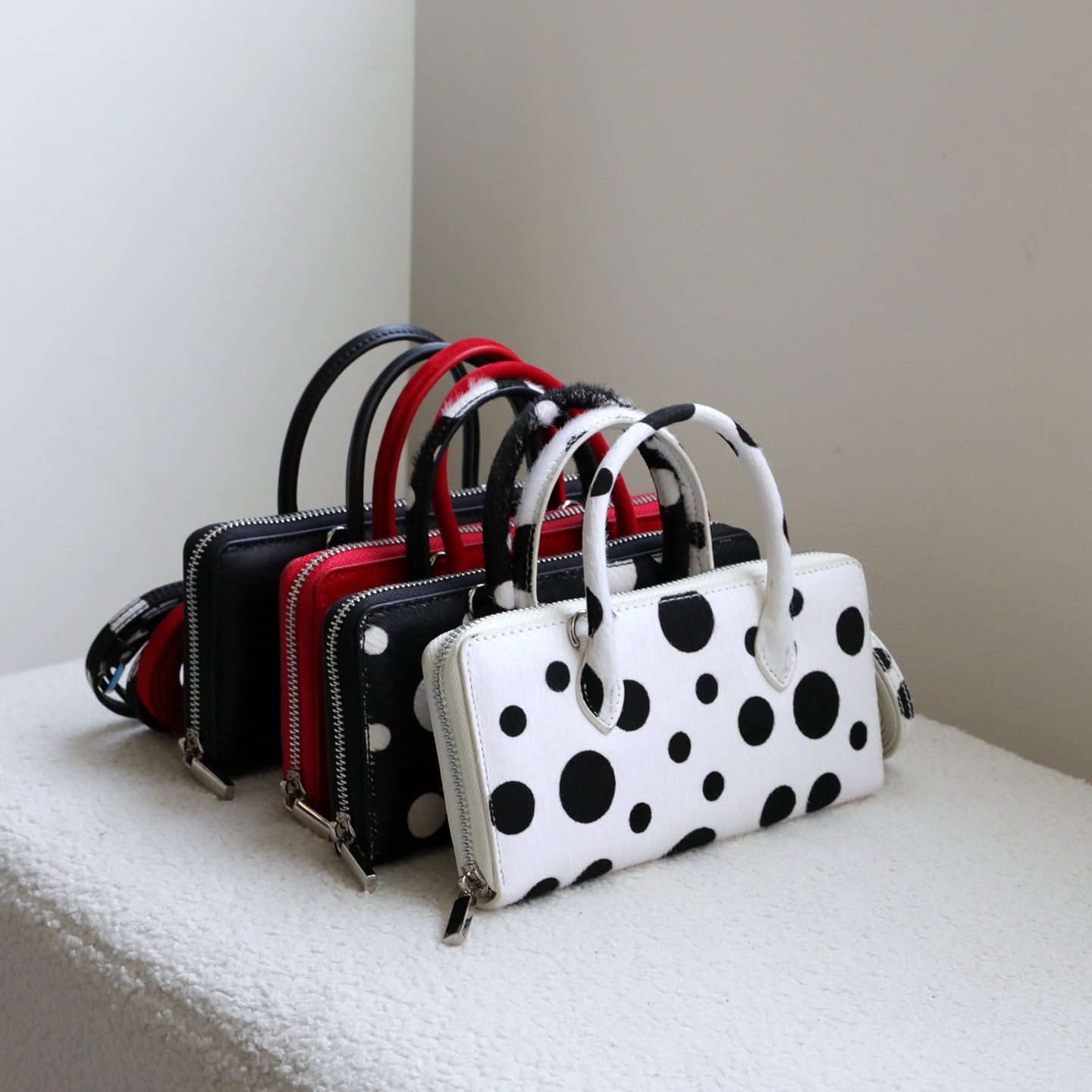 Women's High-grade Portable Horsehair Polka Dot Mobile Genuine Leather Small Square Bag