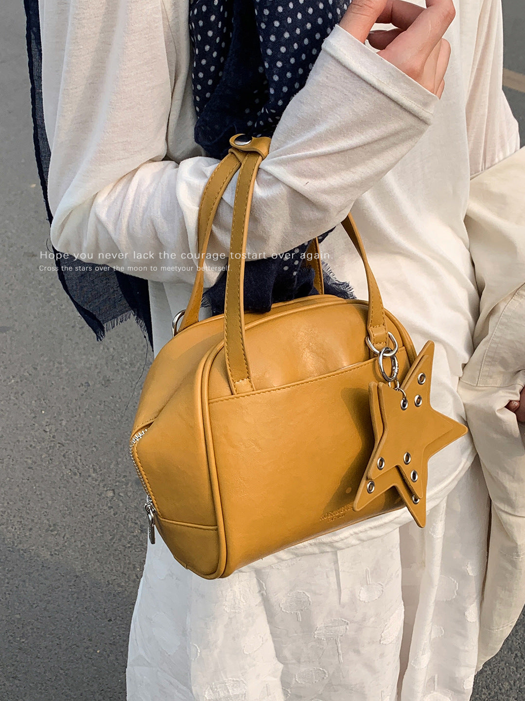 Women's Retro Minority Textured Carrying Summer Simple Women's Messenger Bag