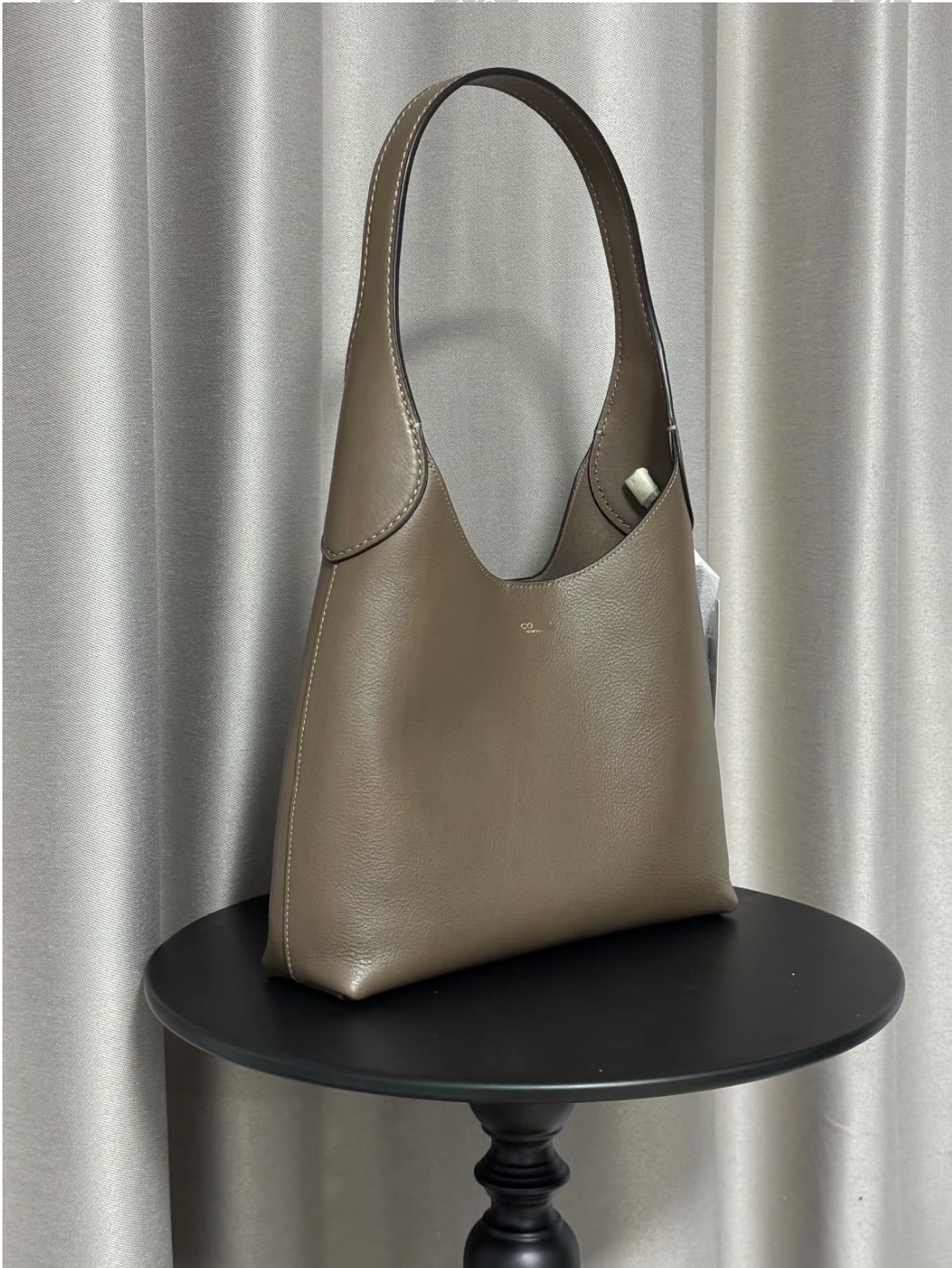 Women's Retro Lazy Style Underarm Suede Versatile Women's Shoulder Bag