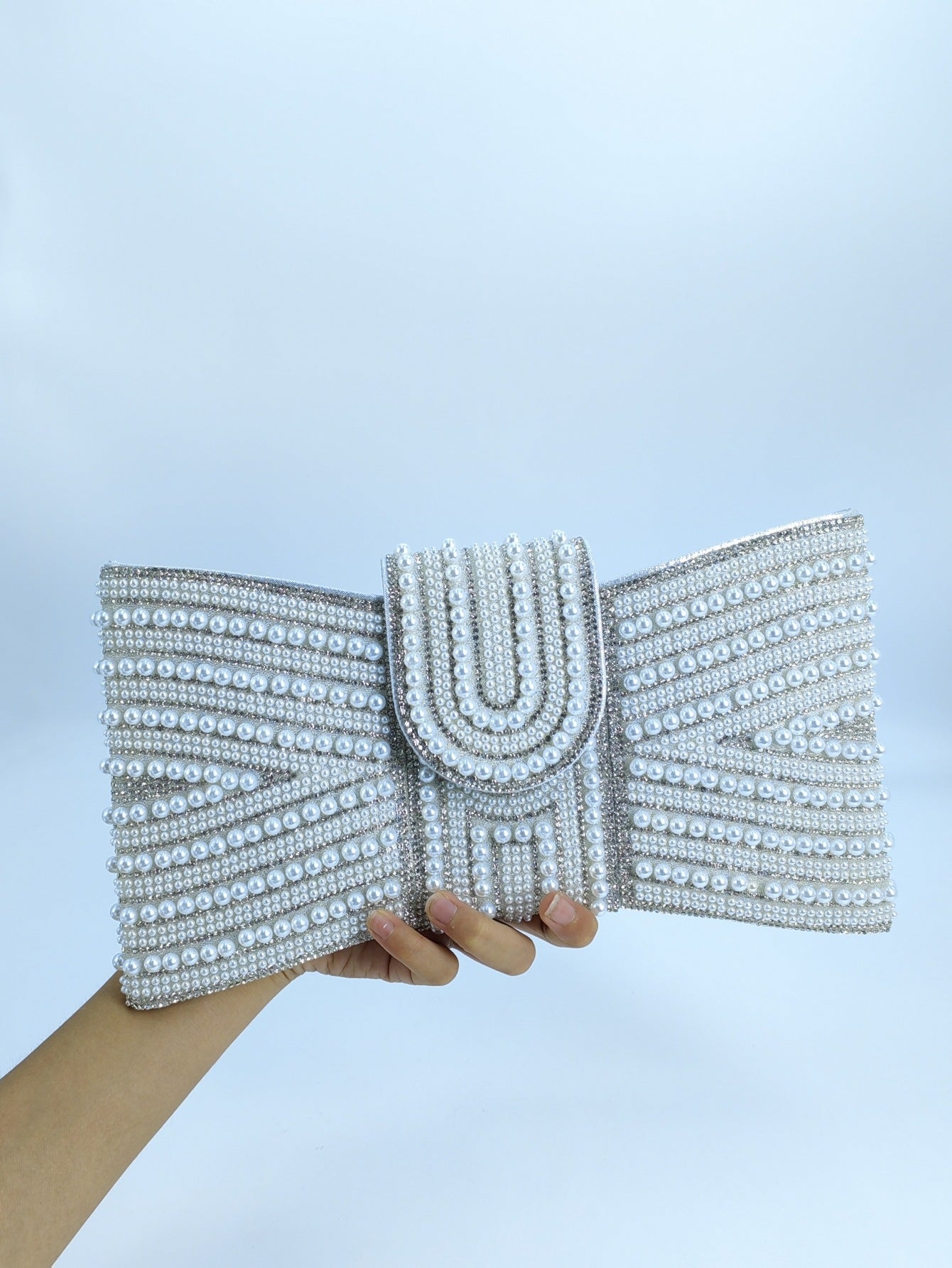Durable Cool Beaded High-grade Clutch Butterfly Dinner Bag