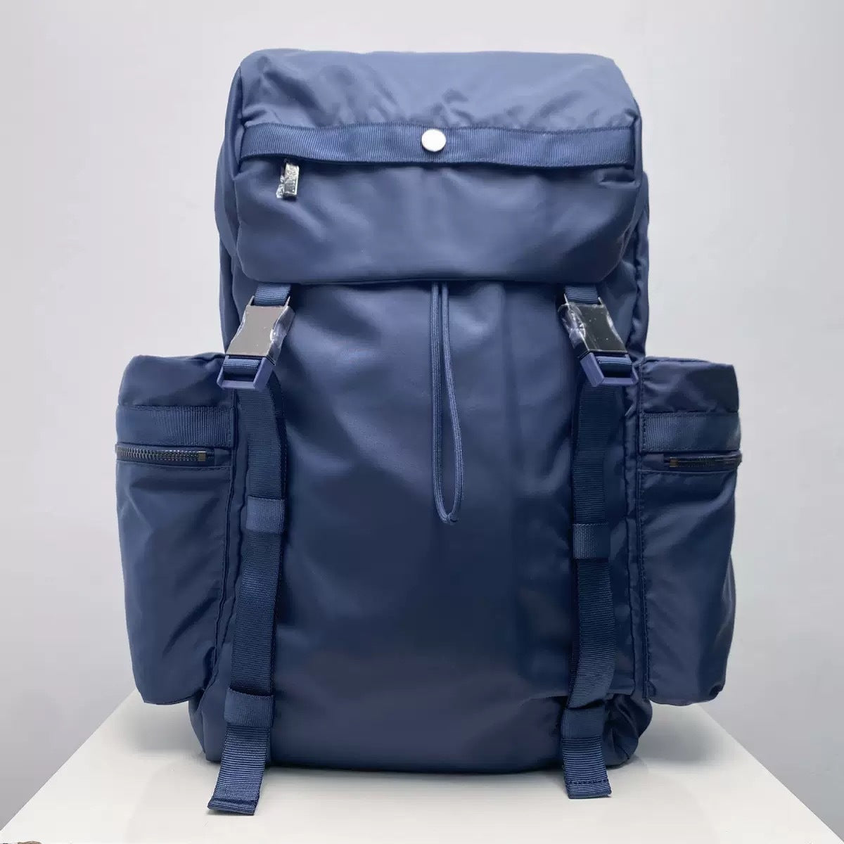 Vietnam North American Business Computer Waterproof Mountain Climbing, Hiking Bag