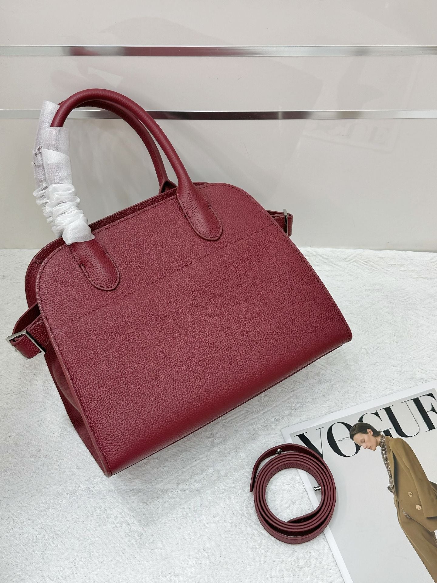 Dong First Layer Cowhide Large Capacity Women's Handbag