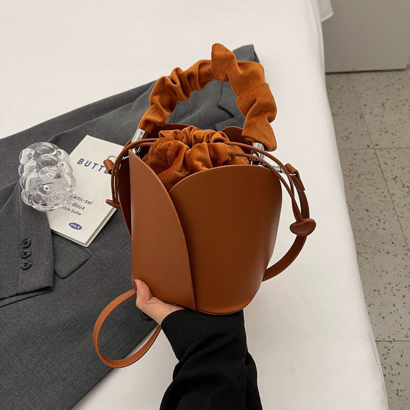 Women's Bridal Drawstring Portable Pleated Fashion National Bags