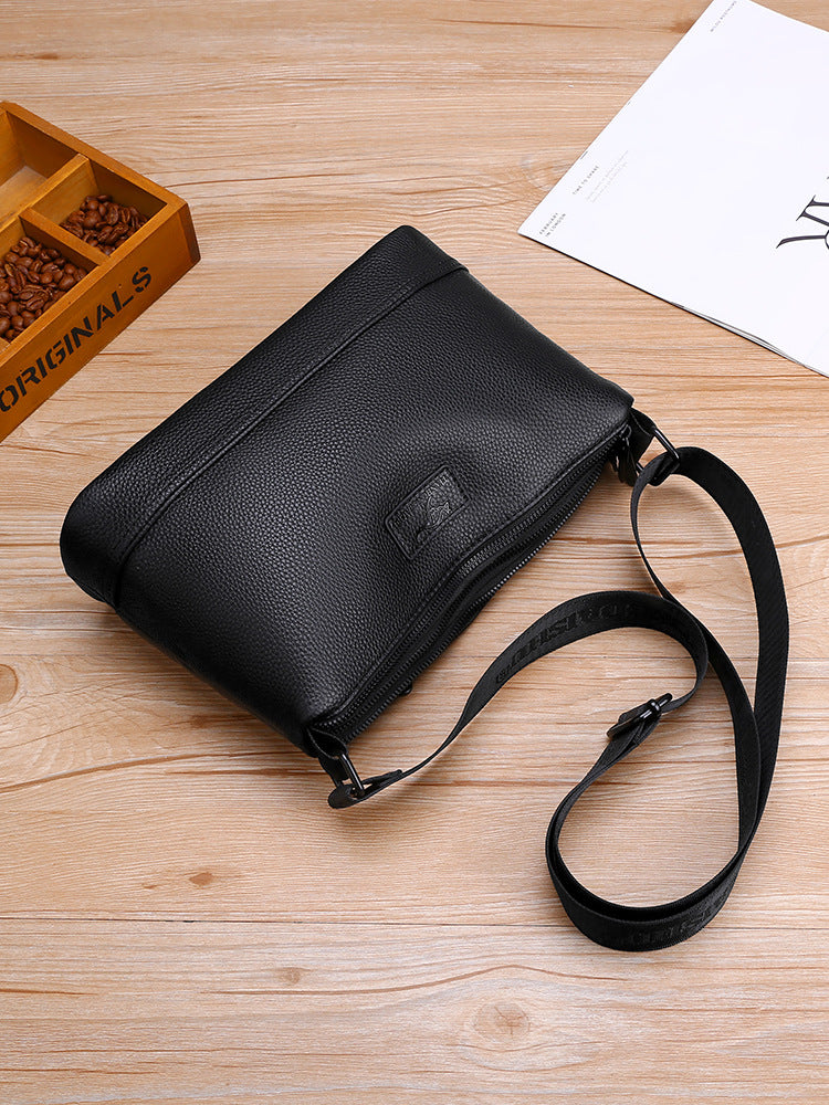 Men's Layer Cowhide Triple Zipper Large Capacity Men's Shoulder Bag