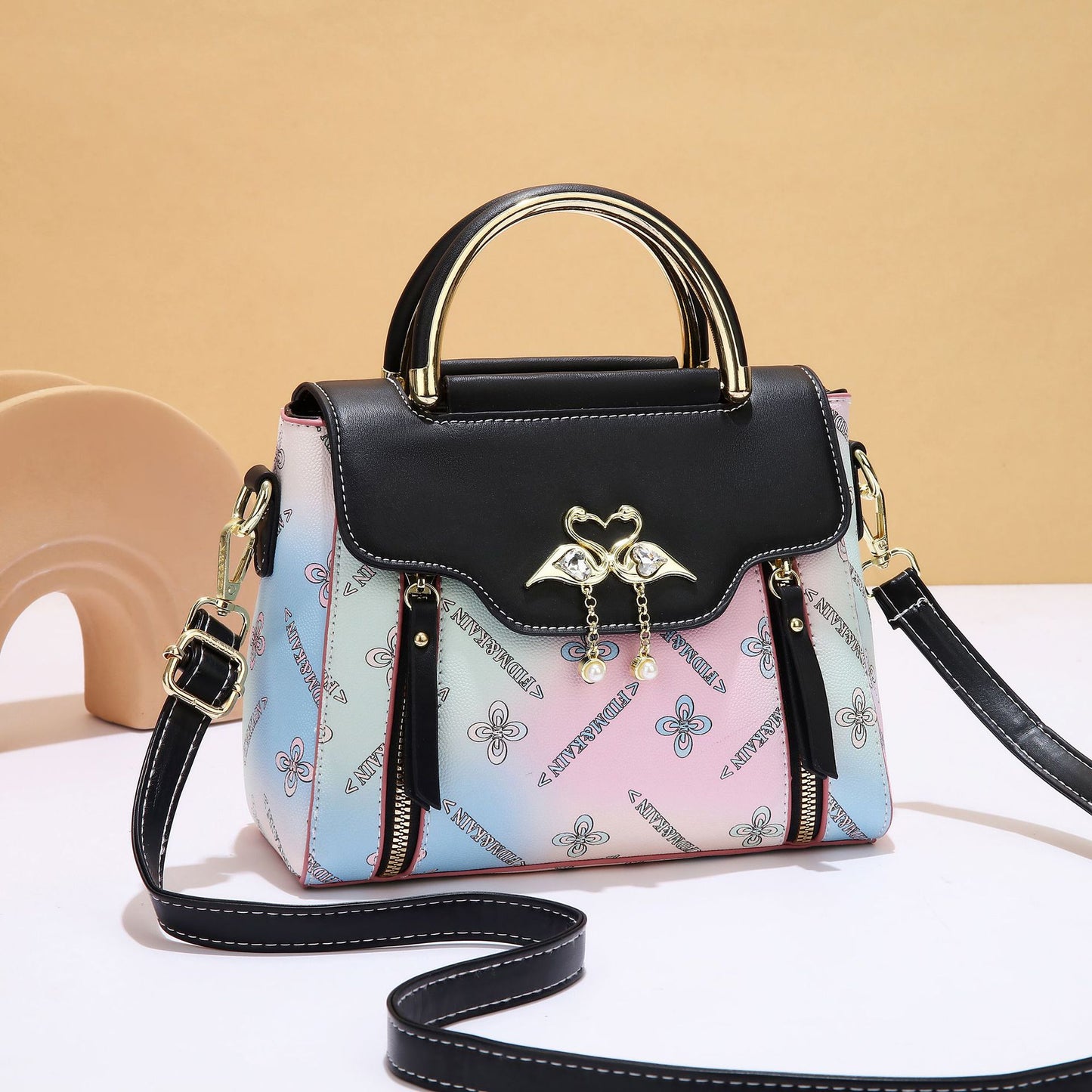Women's Summer Fashion Colorful Portable Versatile Large Shoulder Bags