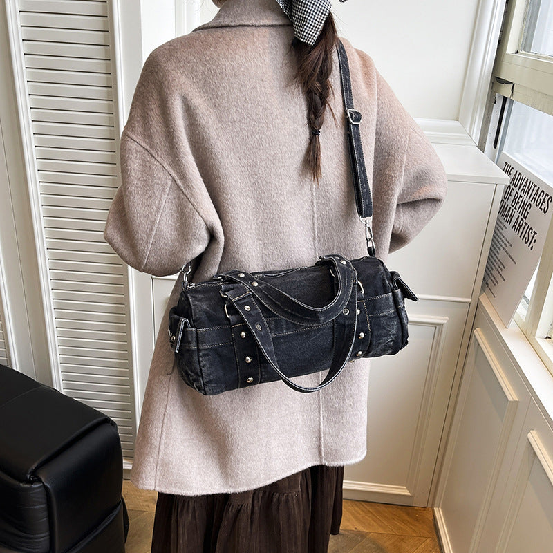 Women's Fashion Popular Rivet Motorcycle Retro Large Capacity Jeans Women's Shoulder Bag