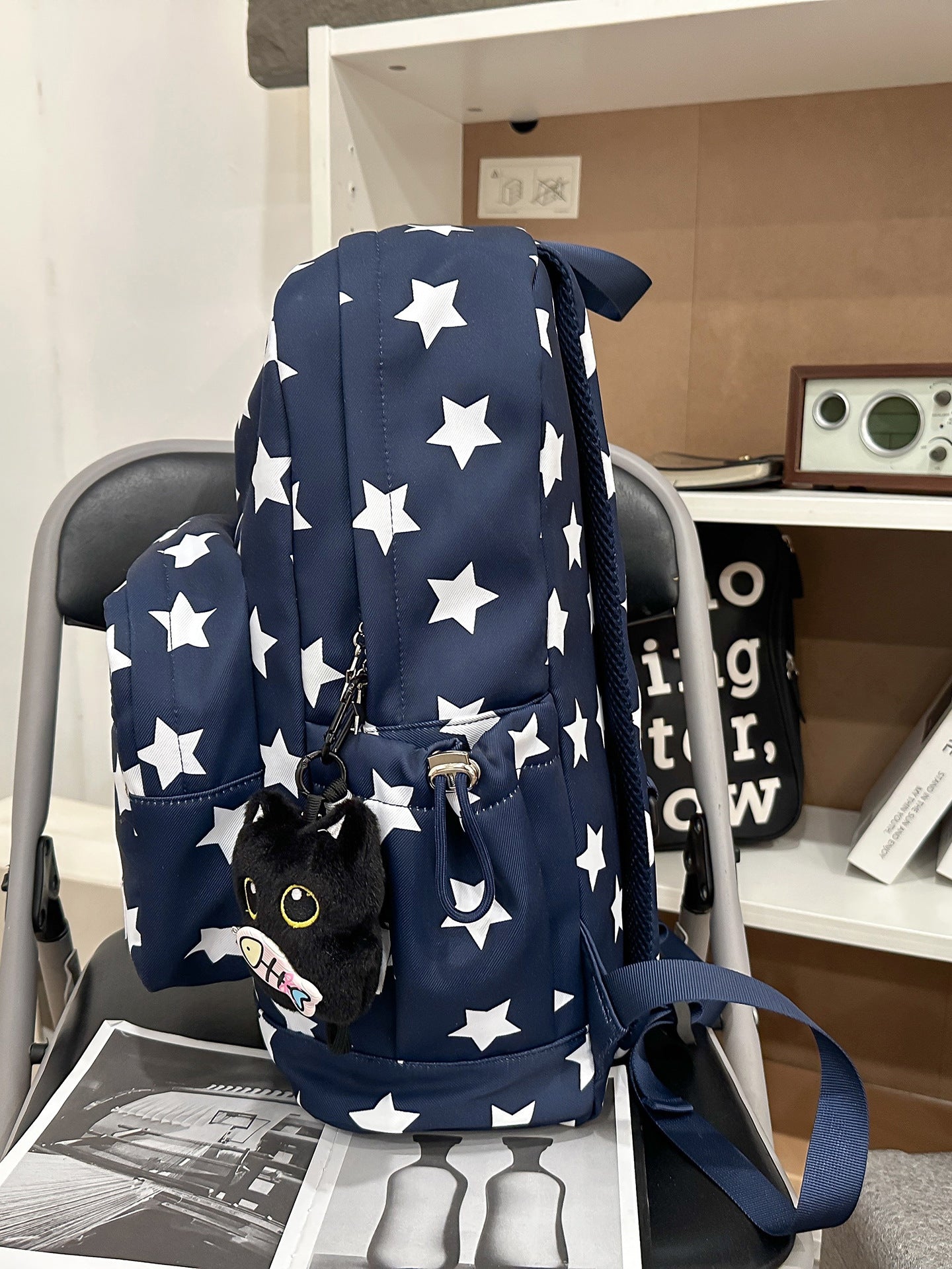 Large Capacity Trendy Cool Junior High Leisure Backpack