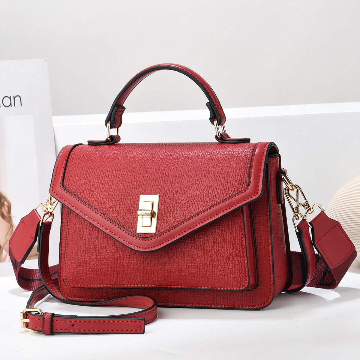 Women's High-grade Popular Western Style Carrying Shoulder Bags