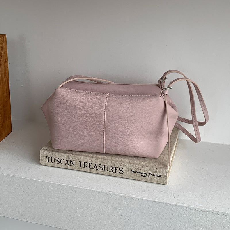 Authentic Leather Tactile Feel Pillow Minimalist Underarm Large Capacity Fashion Bags