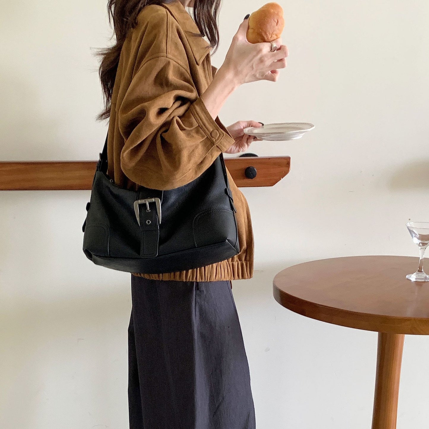 Women's Retro Personalized Advanced Underarm Daily Cool Women's Handbag