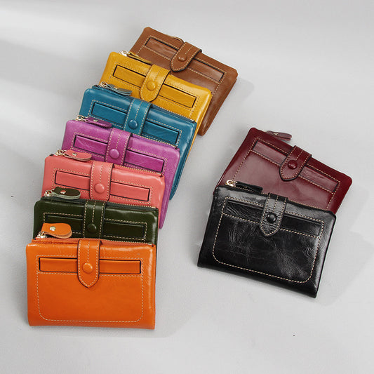 Women's Layer Oil Wax Cowhide Genuine Leather Retro Large Capacity Multiple Ladies Wallet