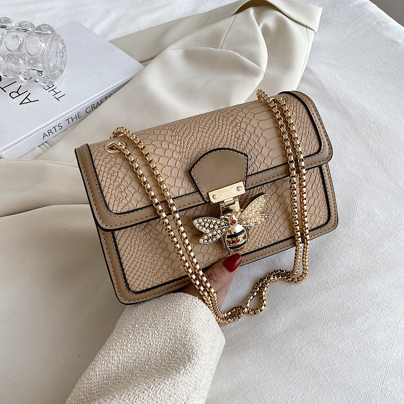 Women's Fashionable Retro Chain Western Style Advanced Shoulder Bags