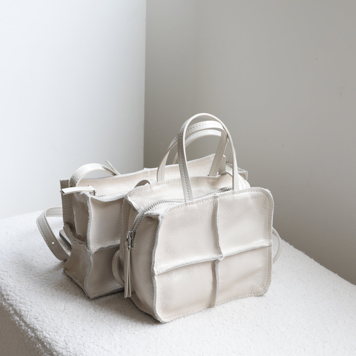 Women's Handmade Stitching Top Layer Cowhide Simple Style Genuine Leather Small Square Bag