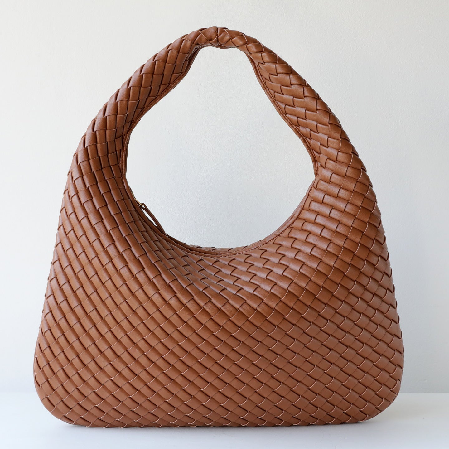 Fashion Hand-woven Dumpling Genuine Leather Versatile Women's Handbag