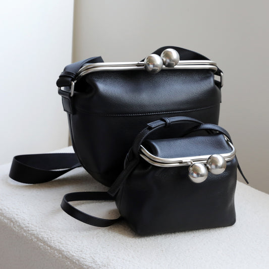 Women's Personalized Design Black First Layer Cowhide Metal Ball One Genuine Coin Purses