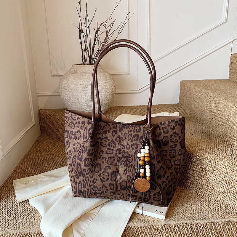 Women's Fashionable Retro Large Capacity Autumn One Combination Bags