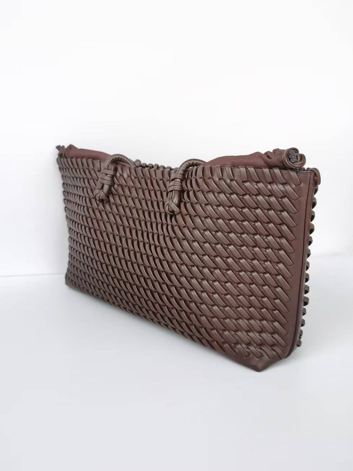 Niche Commuter Woven Fashionable Large Capacity Shoulder Bags