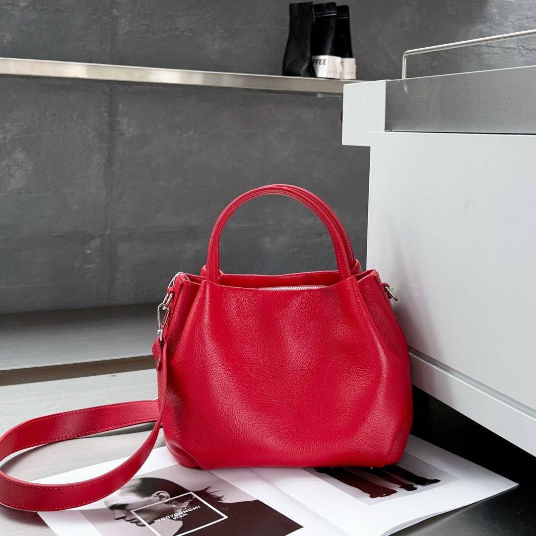 Women's Leather First Layer Cowhide Large Capacity Bags