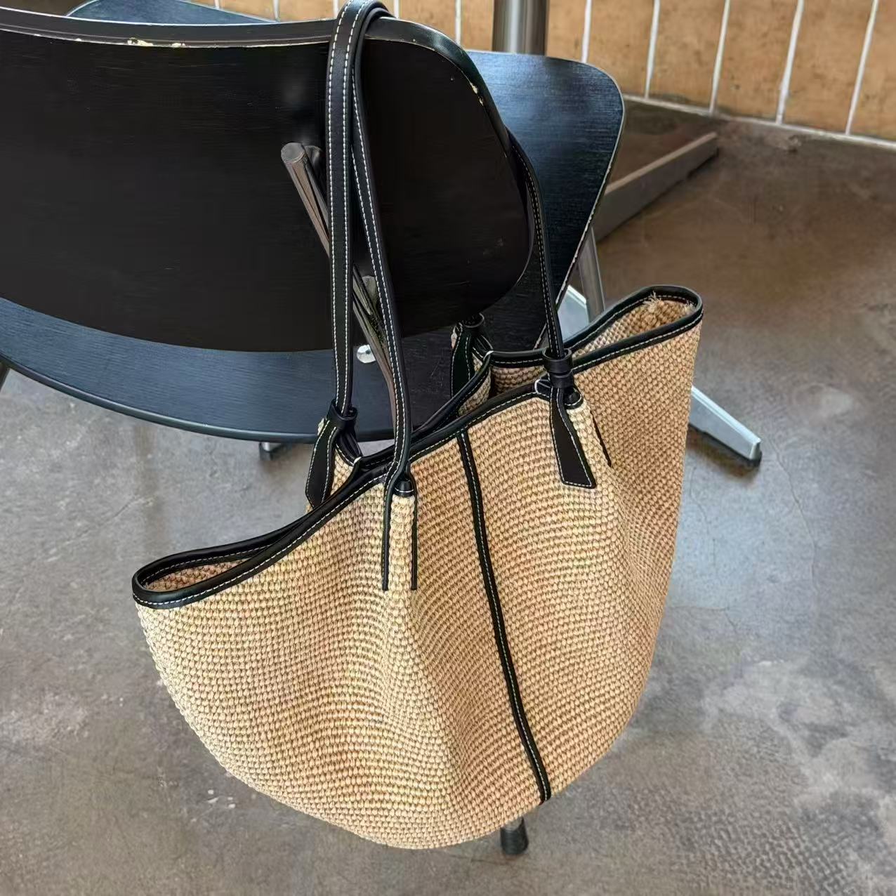 Women's Capacity Portable Seaside Vacation Beach Woven Women's Leather Bag