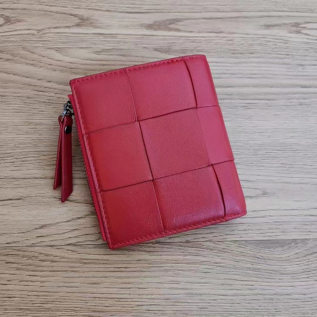 Hand-woven Featured Big Root Woven Short Ladies Wallet