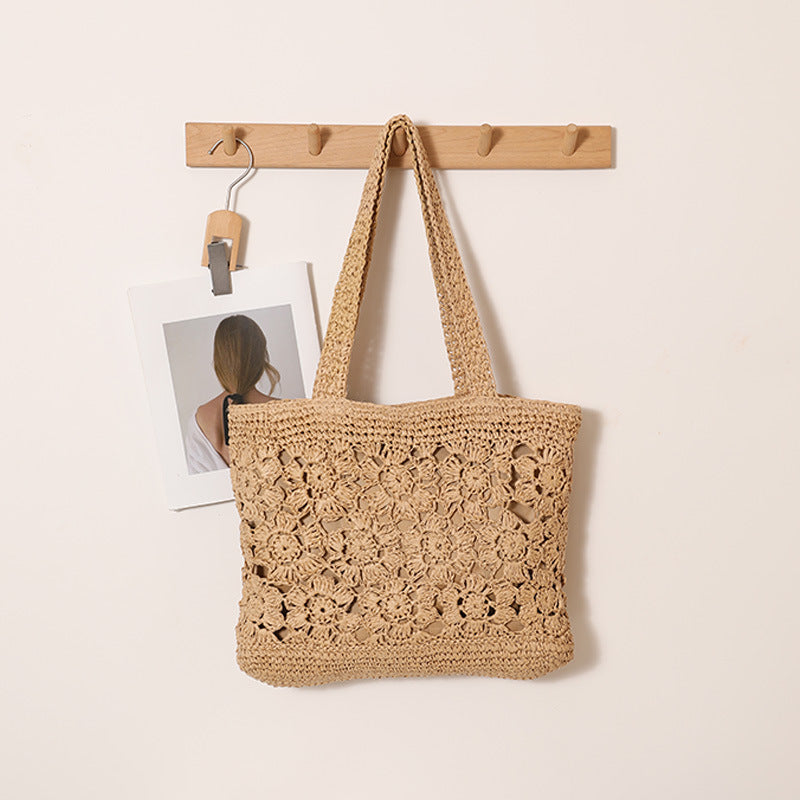 Women's Flower Straw Fashion Woven Seaside Vacation Women's Shoulder Bag