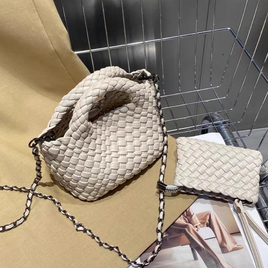 Hand-woven Mini Fashion Portable Chain Pure Color Minimal Versatile Commuter Women's Messenger Bag