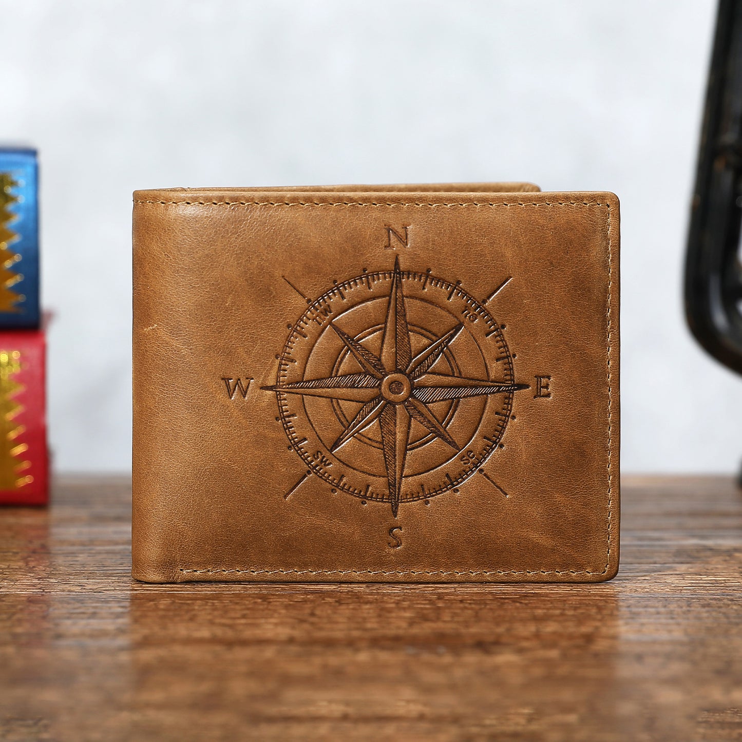 Men's Compass Leather Crazy Horse Retro Simple Swiping Embossed Dollar Men's Wallet