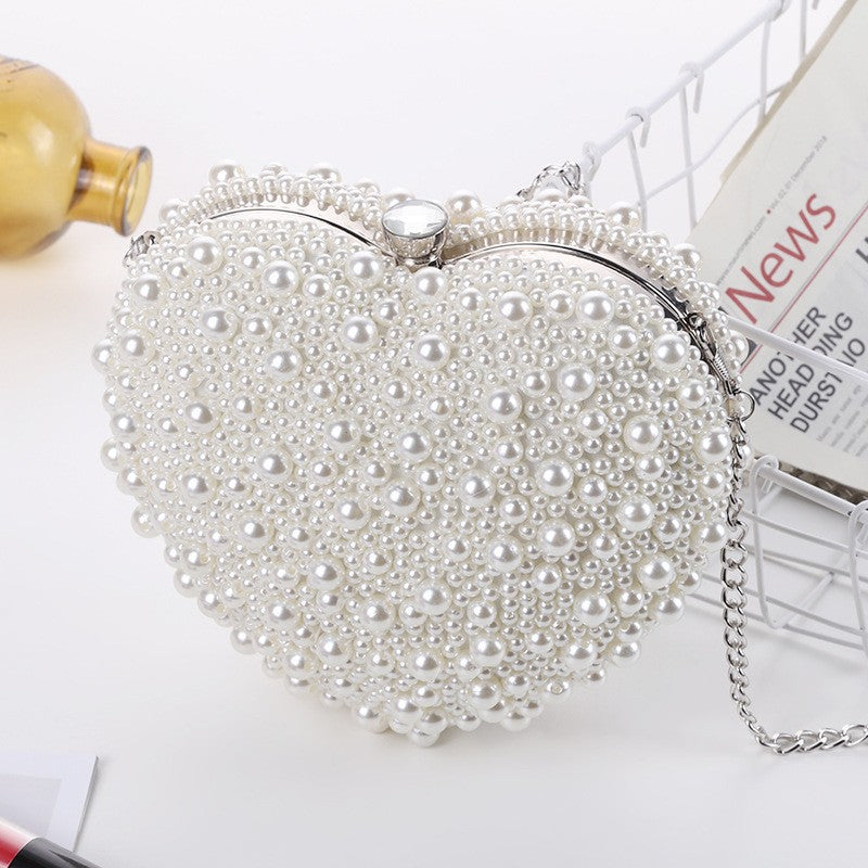 Women's Pearl Style Heart-shaped Fashion Clutch Single Dinner Bag
