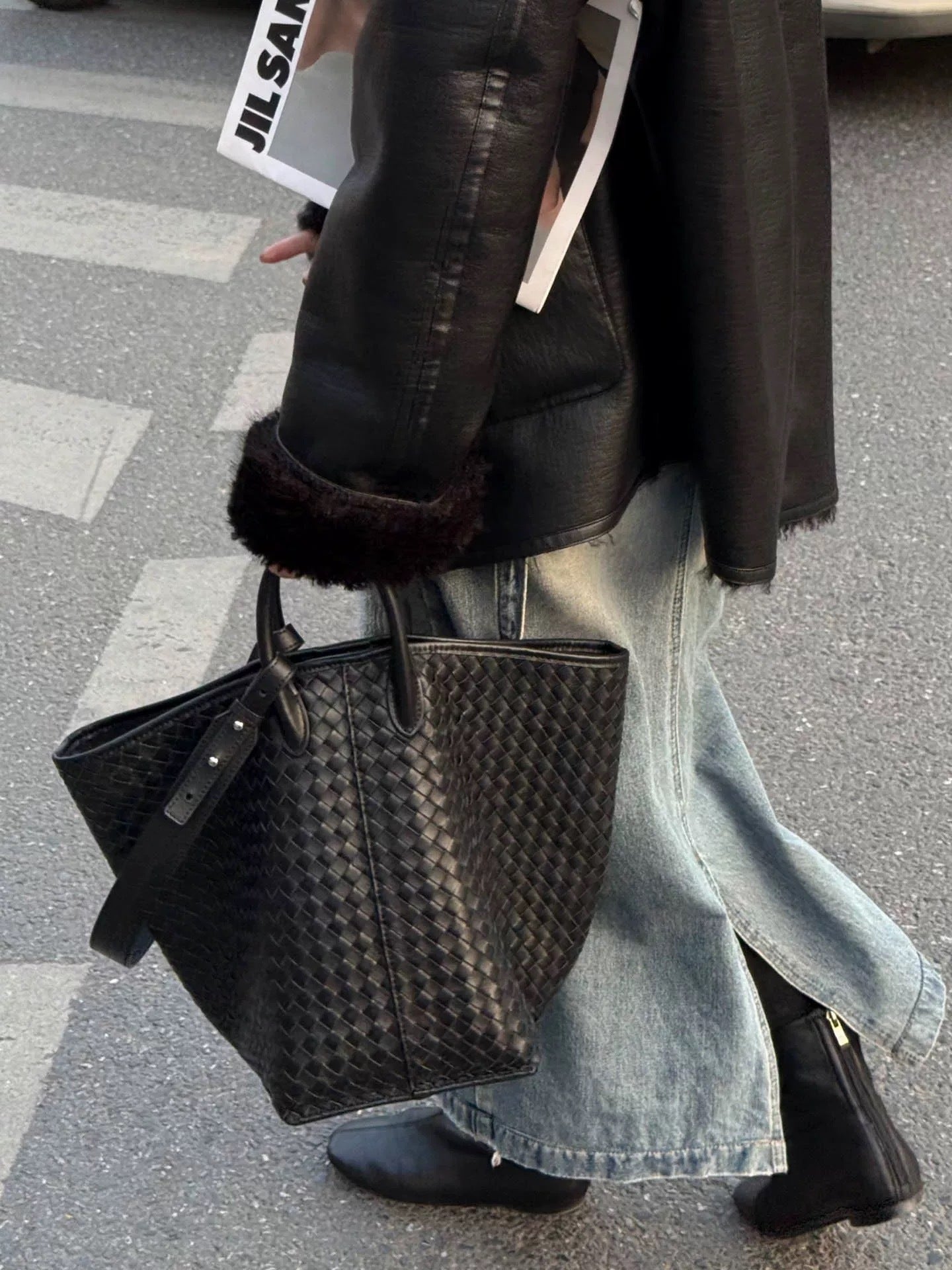Women's Hand-woven Vegetable Basket Large Capacity Commute Portable Cross Tote Bag