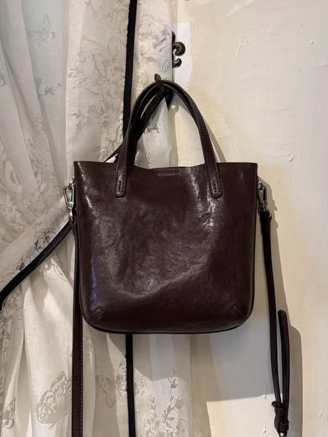 Women's Vegetable Tanned Mobile Large Capacity Commuter Genuine Women's Shoulder Bag