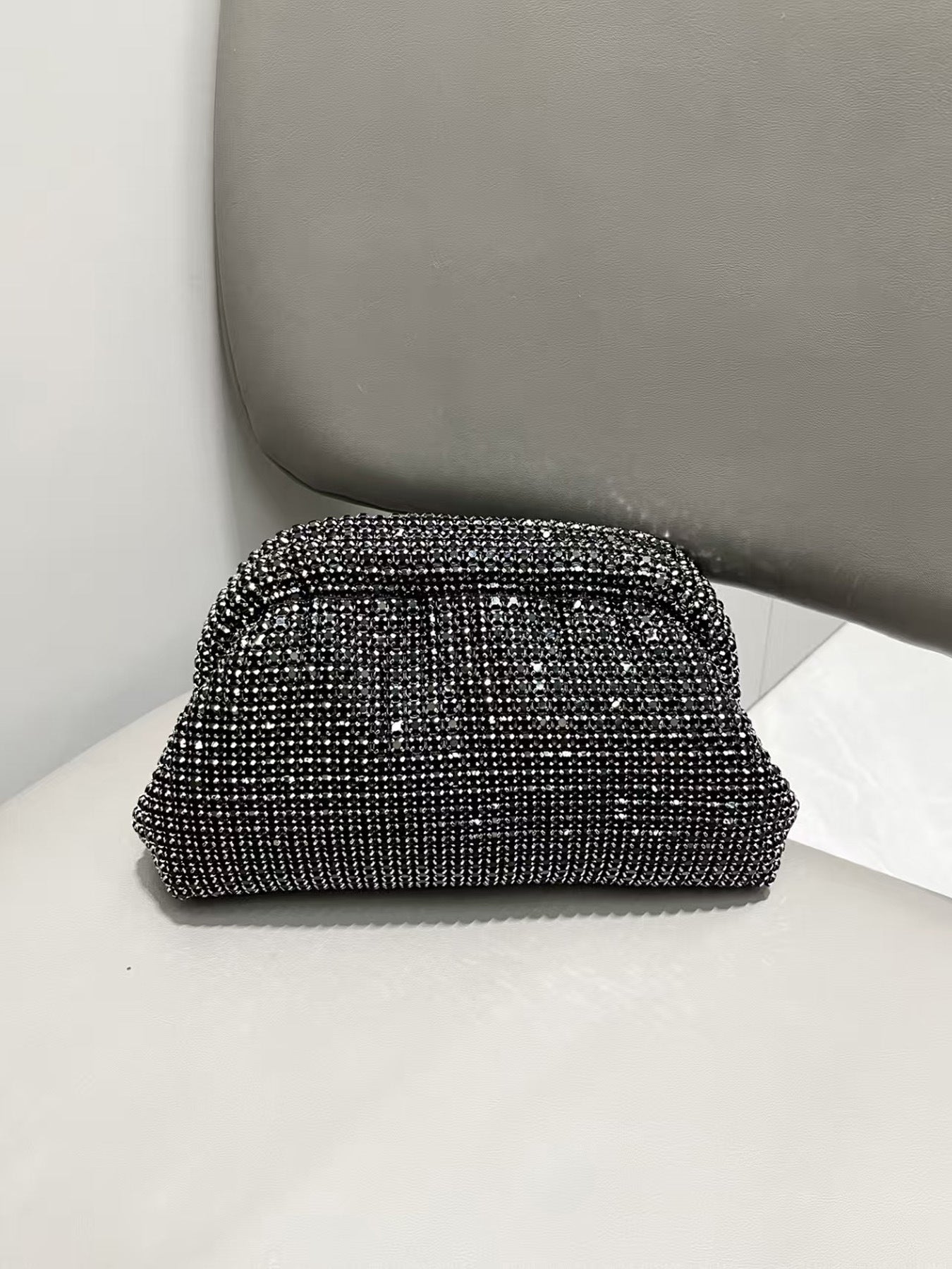 Women's Fashionable Diamond French Shiny Banquet Cloud Women's Clutch