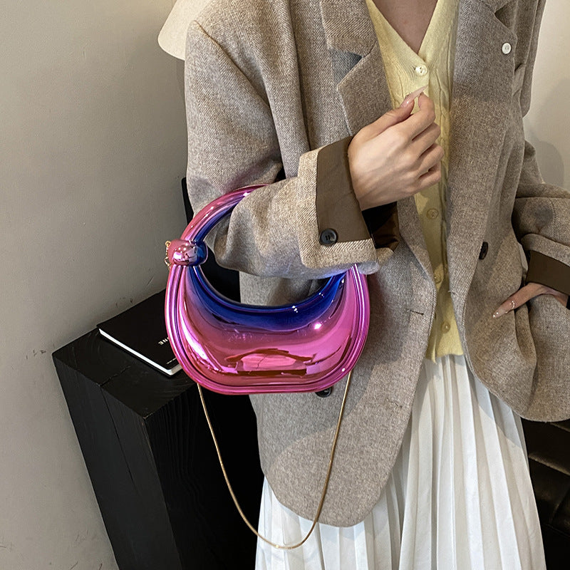 Women's Curved Moon Banquet Wrist Bends Hitches Dinner Bag