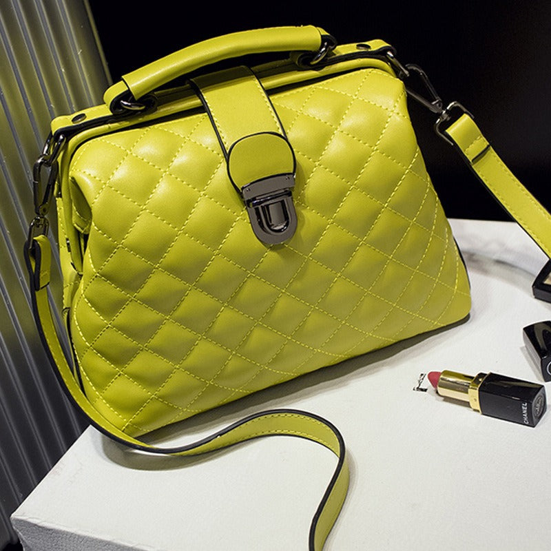 Women's Doctor Retro Fashion Portable Leather Women's Shoulder Bag