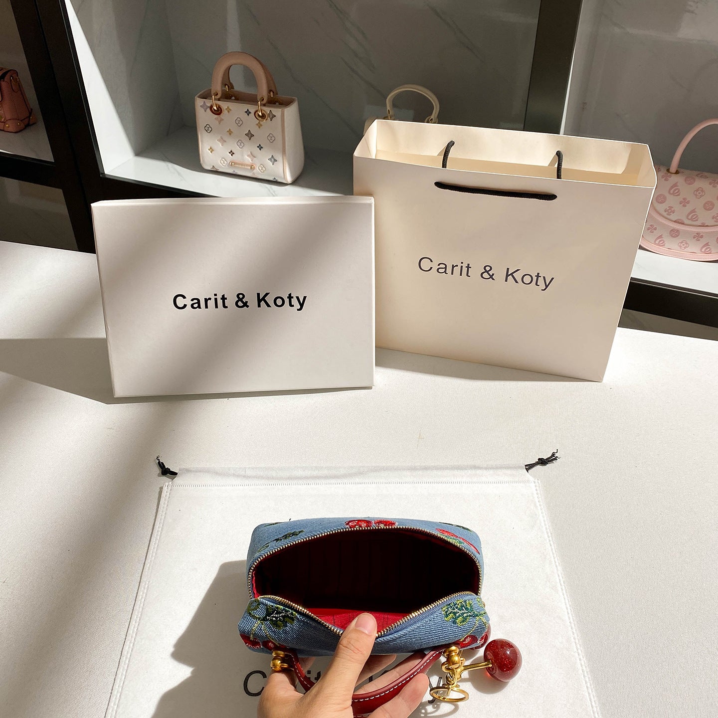 Graceful Retro Embroidered Denim Box High-grade Small Square Bags