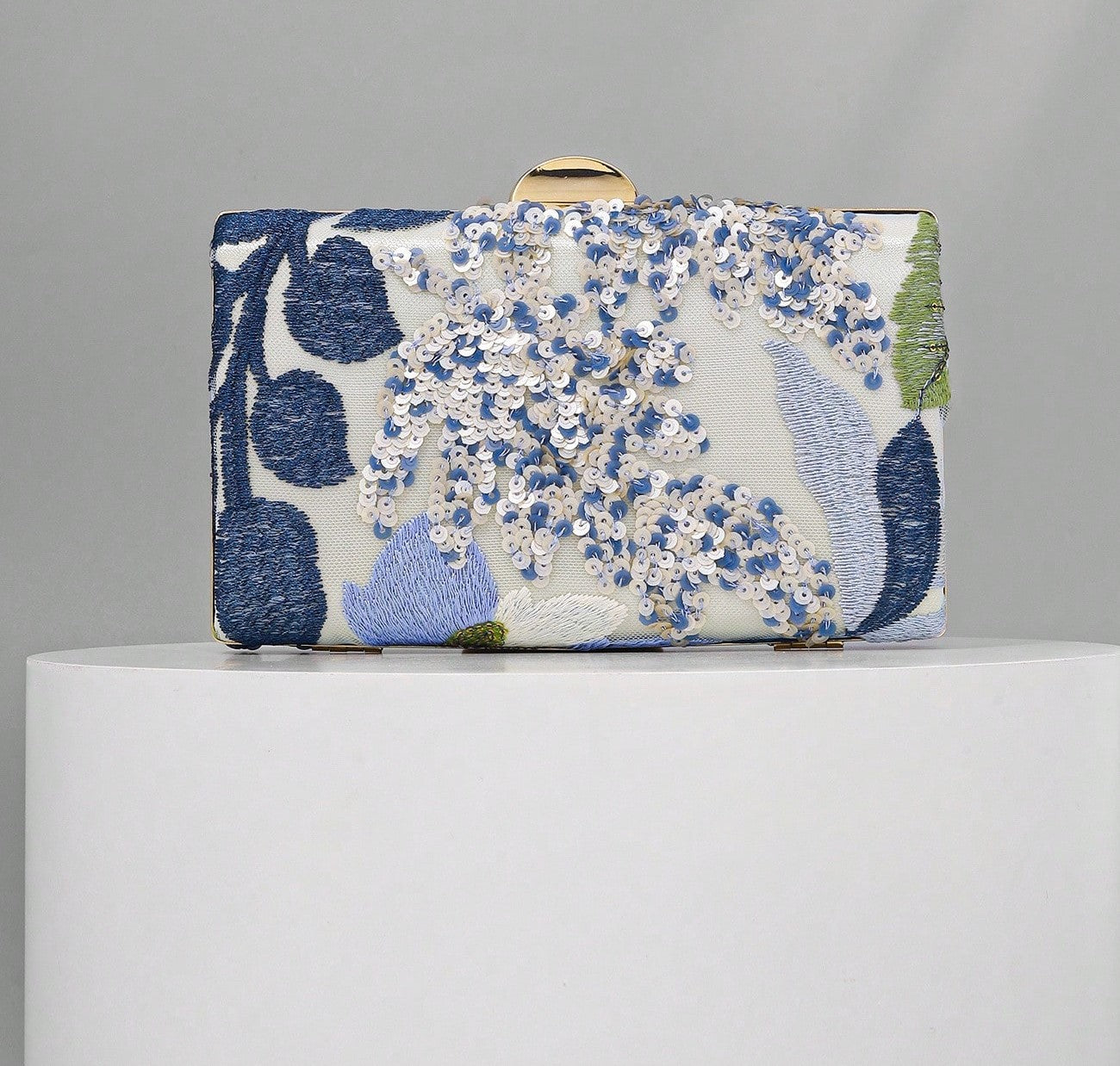 Women's National Style Handmade Embroidery Clutch Sequined Dinner Bag