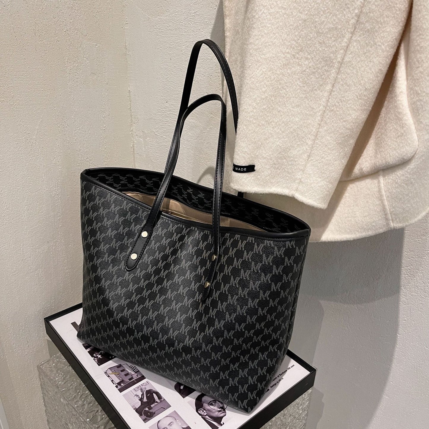 Women's Printed Large Capacity Totes Commute Minimalist Versatile Lightweight Women's Shoulder Bag