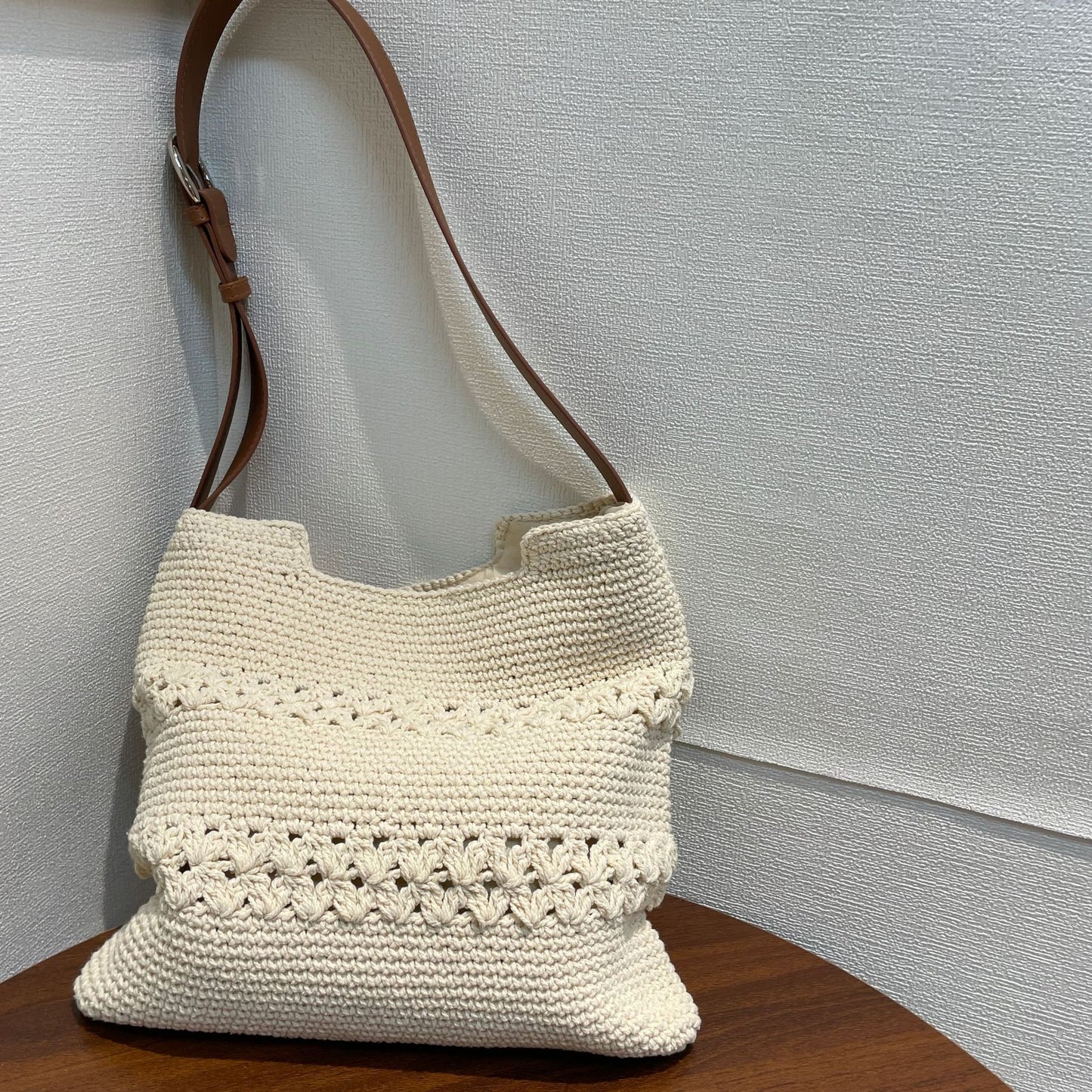 Women's Style Cotton String Hand-woven High-grade Vacation Hollow Women's Shoulder Bag
