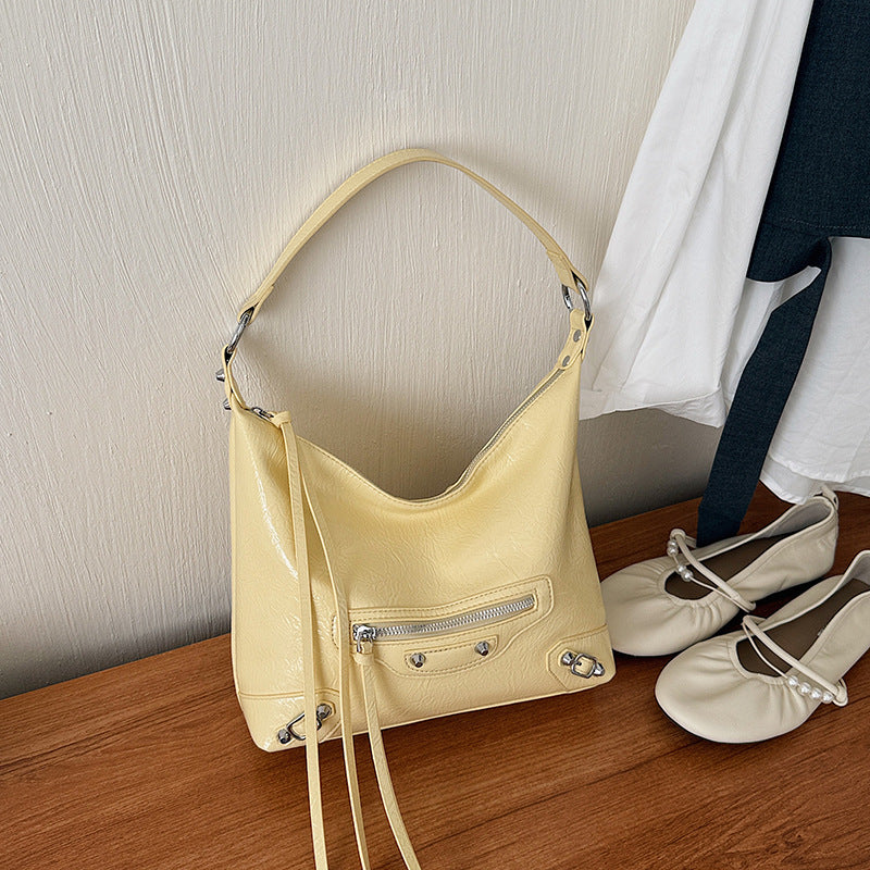 Women's Spring Retro Minority Underarm Fashion Soft Surface Simple Large Bucket Bags