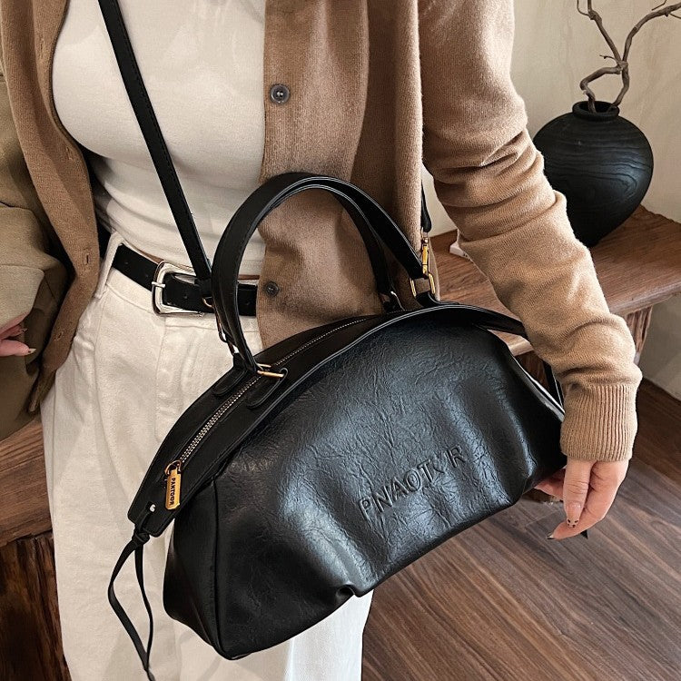 Women's Niche Underarm Retro Fashion Portable Commute Shoulder Bags