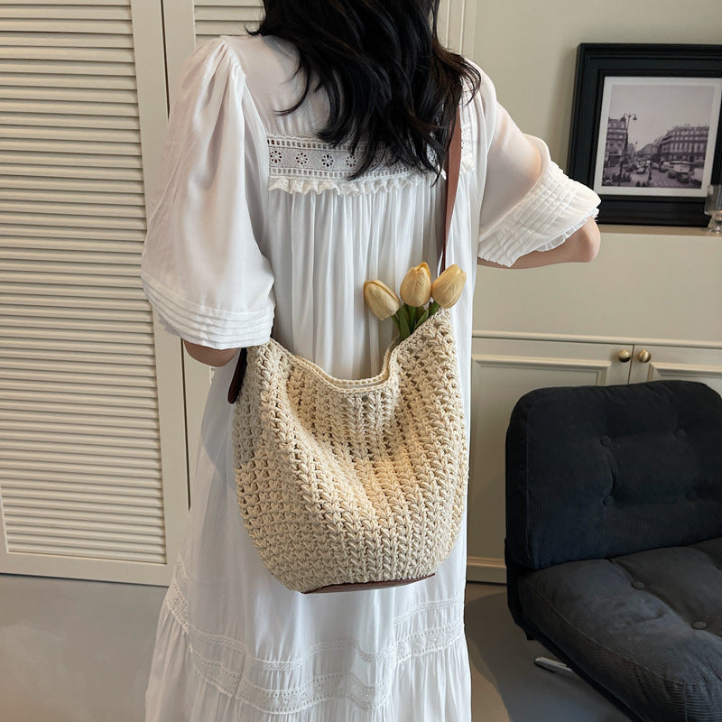 Women's Mori Style Simple Comfortable Woven High Sense Beach Weaving Leisure Tote Bags