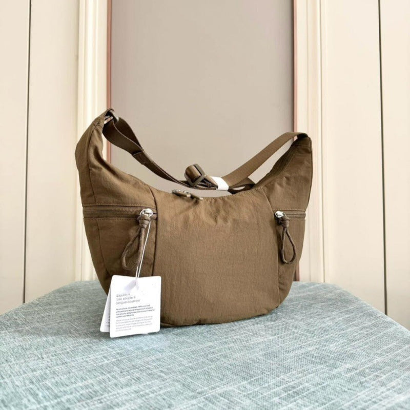 Crescent Dumpling Leisure Commuter Underarm Lightweight Women's Messenger Bag