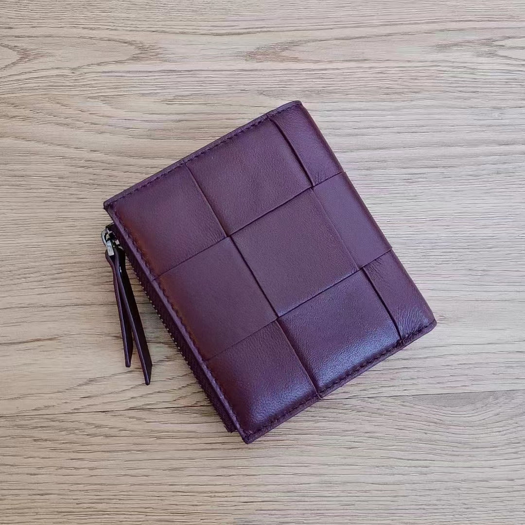Hand-woven Featured Big Root Woven Short Ladies Wallet