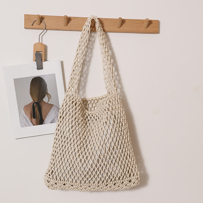 One Woven Leisure Hollow Large Capacity Straw Seaside Vacation Women's Shoulder Bag