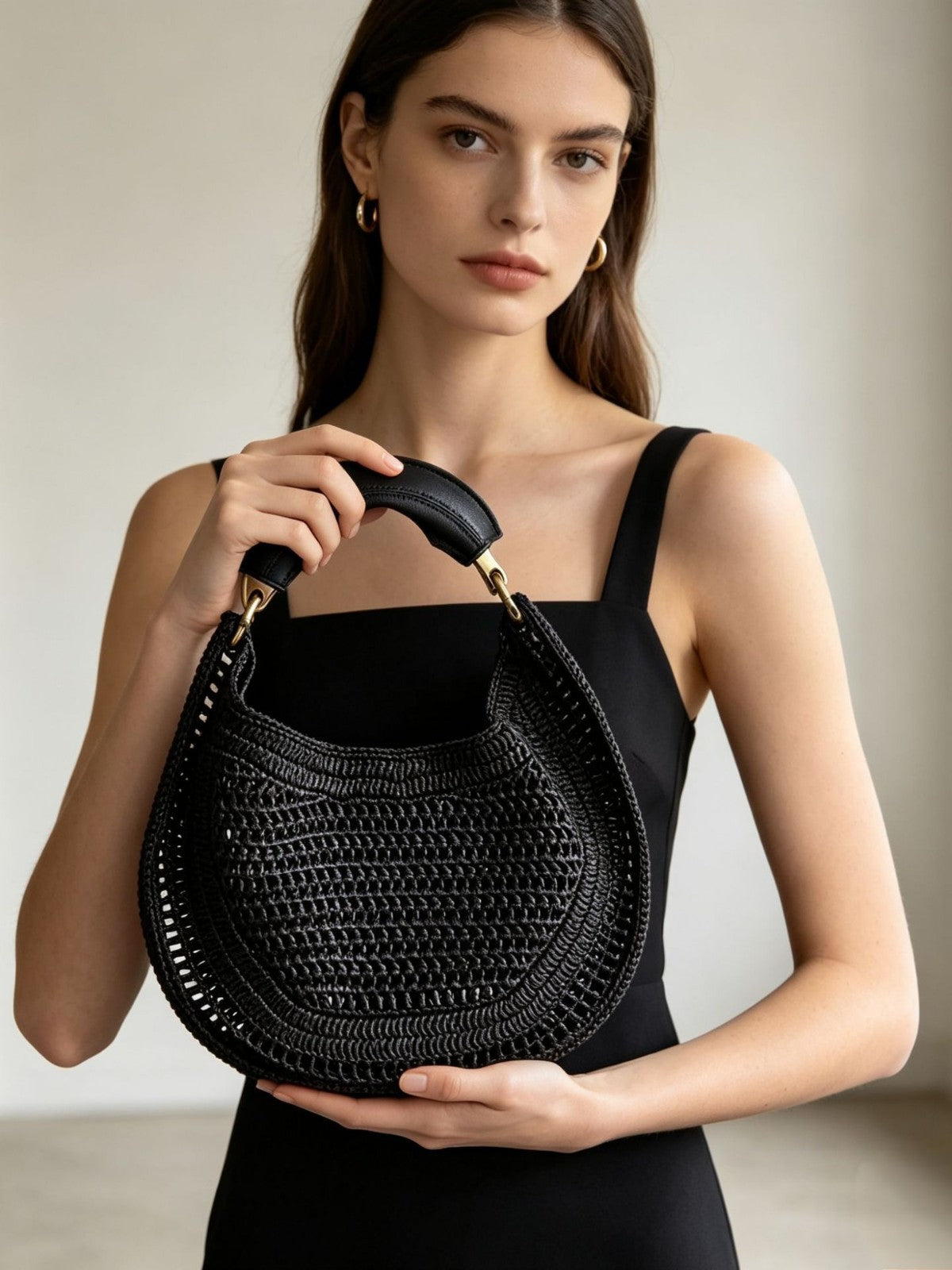 Luxury Fashion Hand-woven Selenodont Summer Vacation Beach Hollow Design Portable Women's Handbag