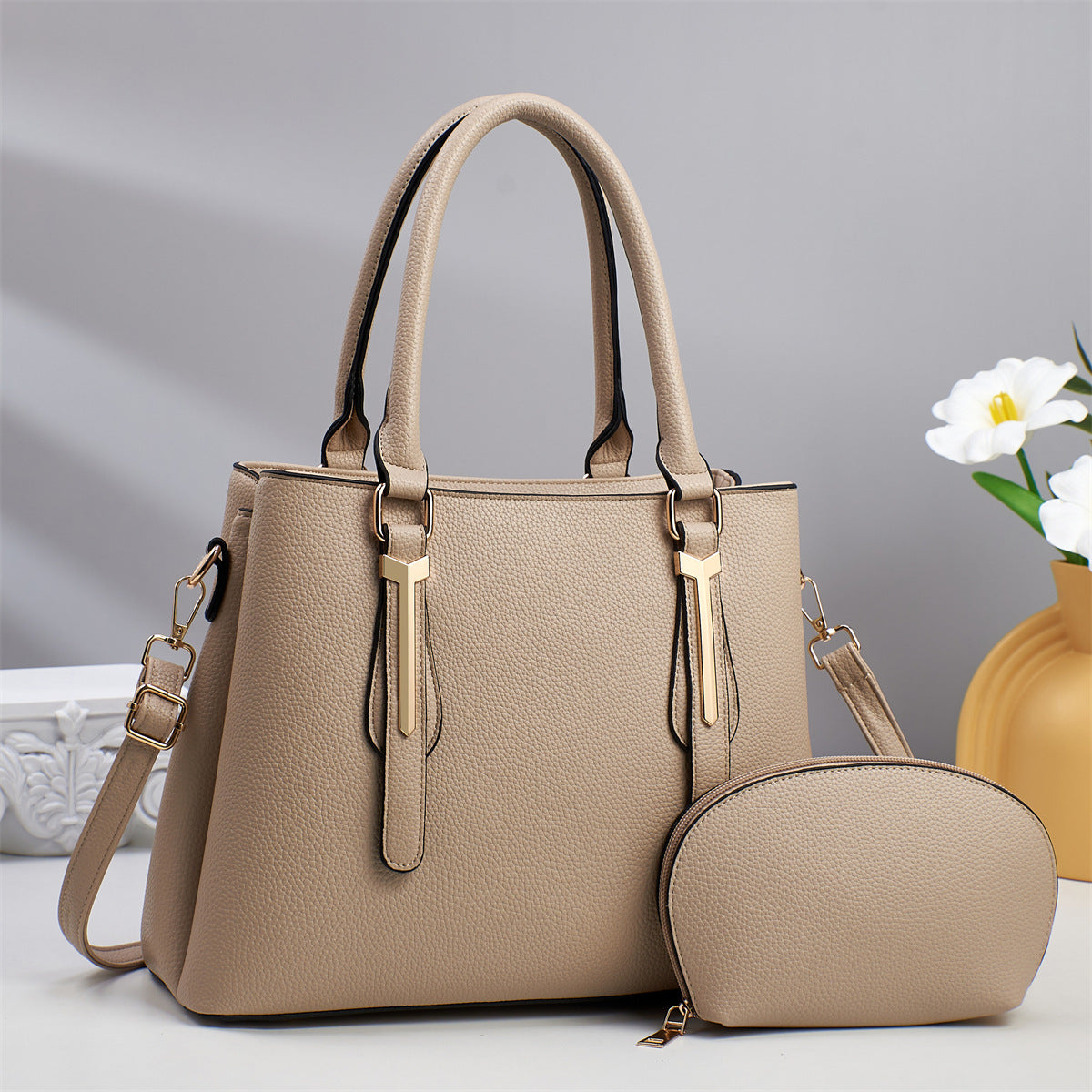 High Sense Retro National Style Female Temperament Wild Bags