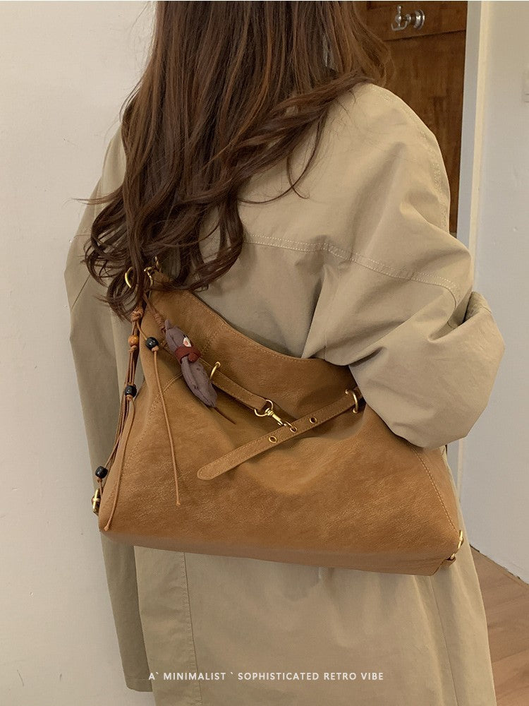 Women's Retro Fashion Spring Large Capacity Commuter Bags