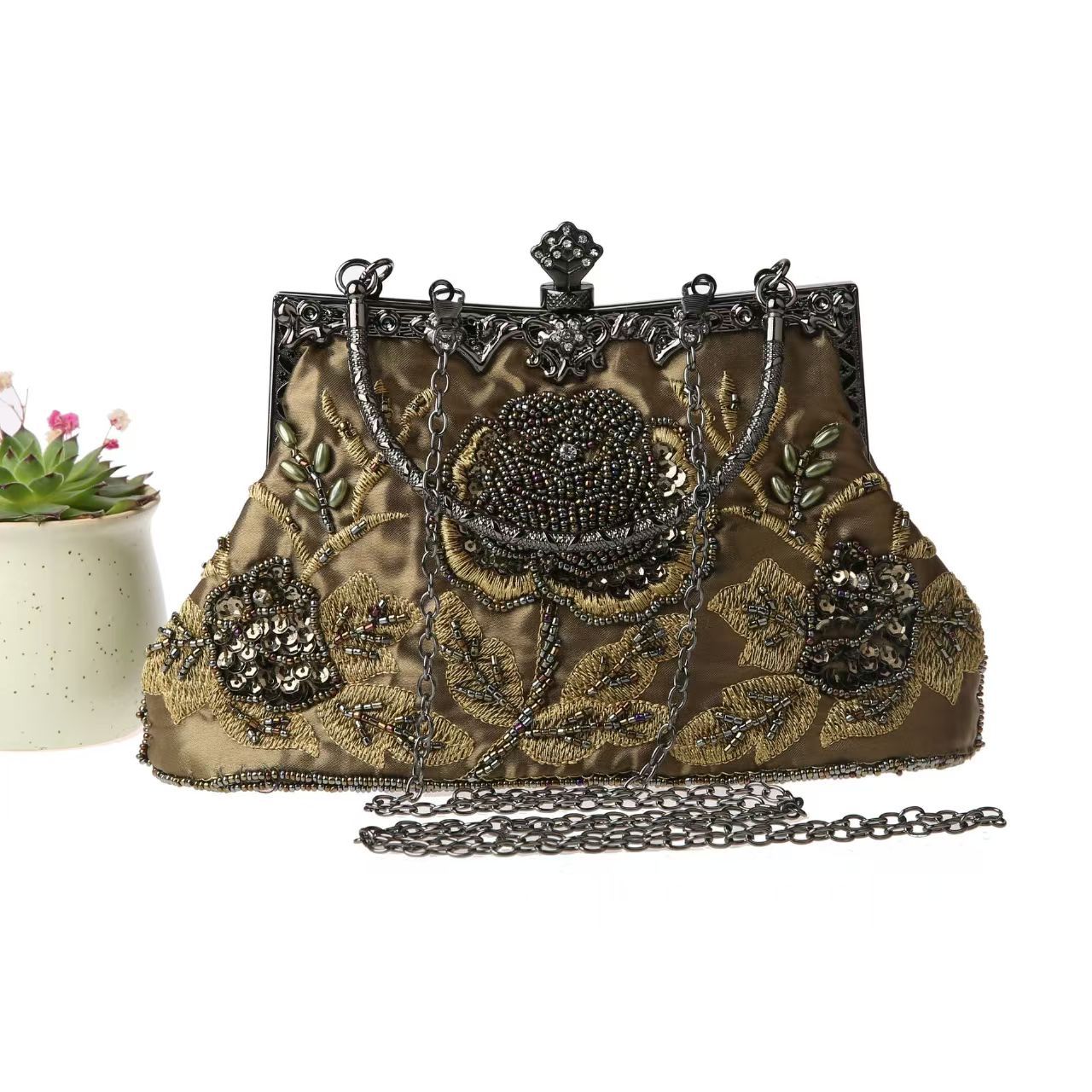 Retro Beaded Exquisite Clutch Handmade Embroidery Dinner Bag