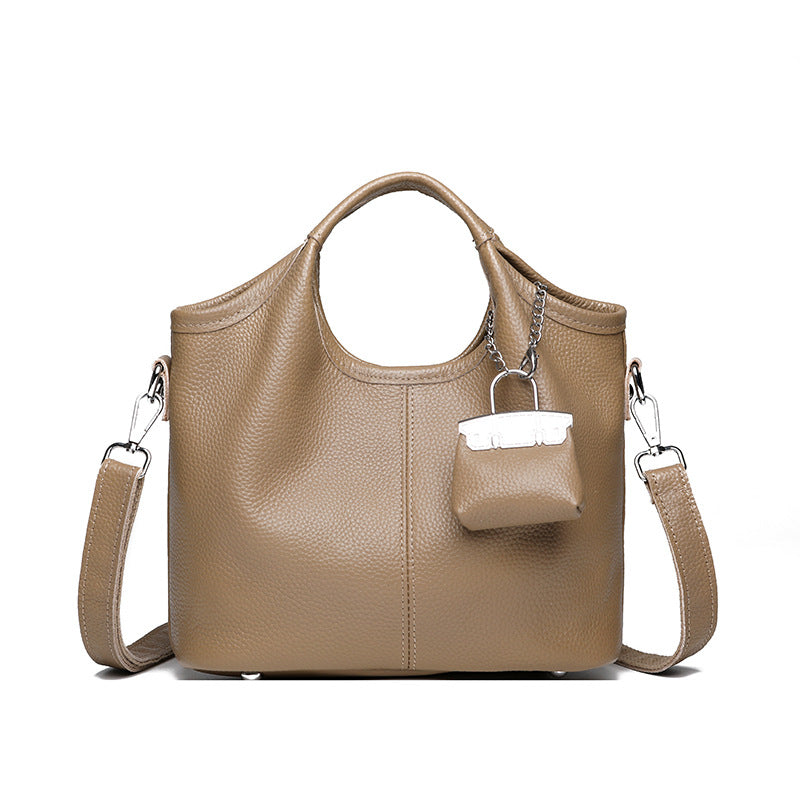 Women's First Layer Cowhide Fashion Commuter Large Capacity Handbags