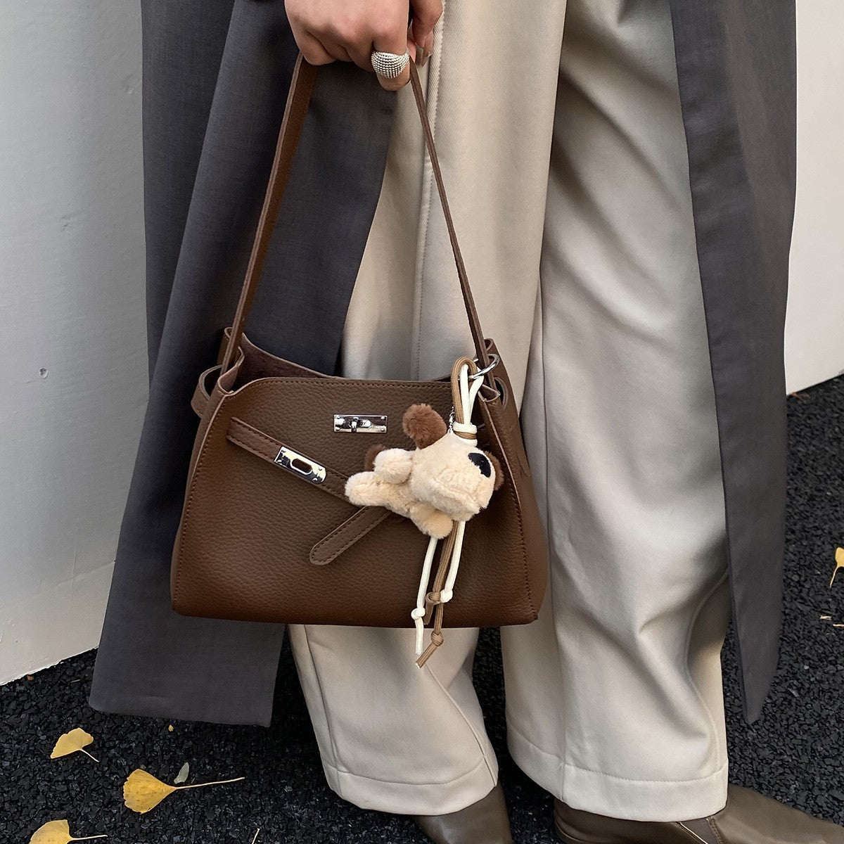 Women's Good-looking Simple Retro Winter Fashion Daily High Women's Messenger Bag