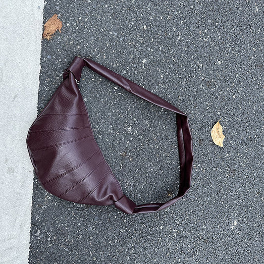 Women's Retro Spring Simple Large Capacity Croissant Bags